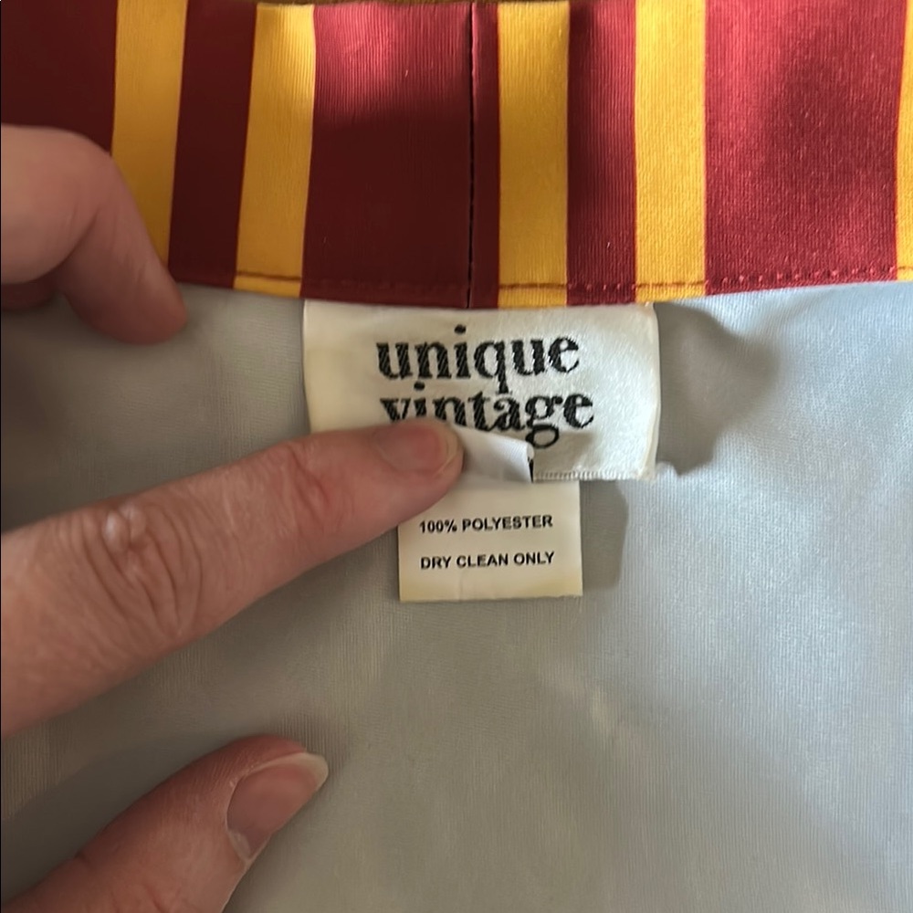 Unique Vintage x HP Gryffindor Wand Dress - Picture 9 of 10